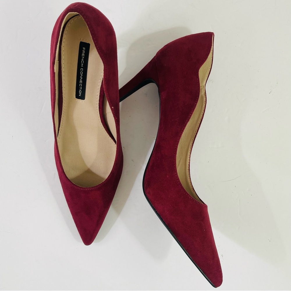 NWOT French Connection Women's Plum Burgundy Scallop Slip-On Heels Sandals - Picture 7 of 14